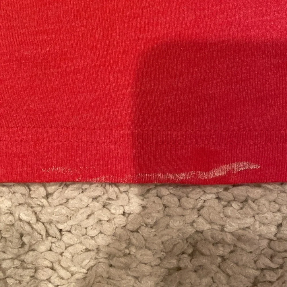 Buc-Ee’s re Tennessee T shirt, adult L, red with logo - Picture 4 of 4